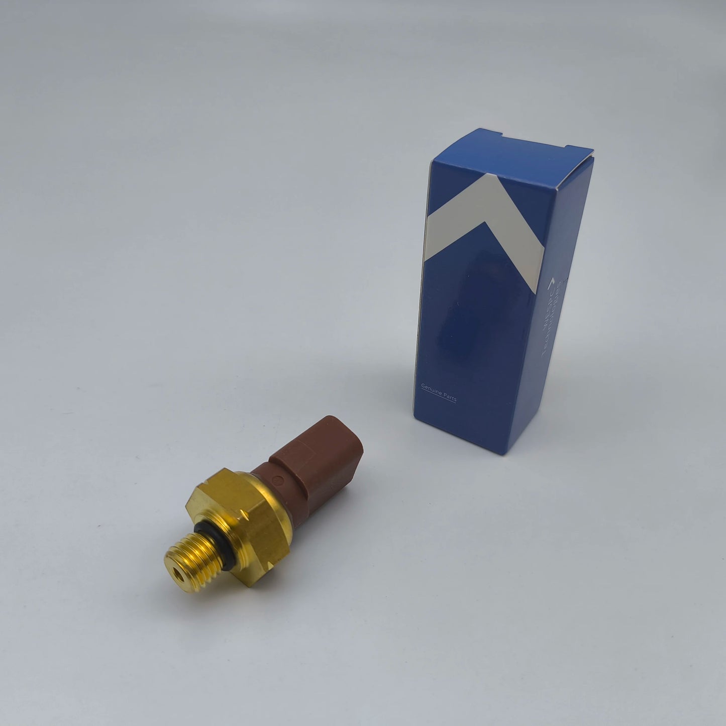High Quality 320-3063 C4.4 Engine Oil Pressure Switch Sensor WESPC . Suitable for Caterpillar Parts Excavator Accessories