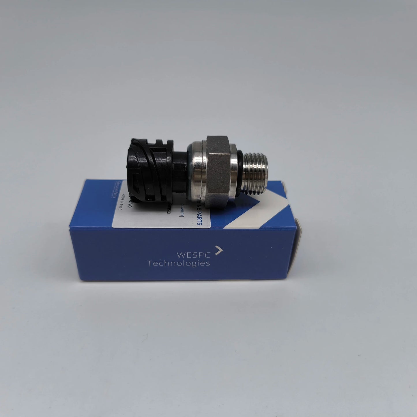Fuel Oil Pressure Sensor 21634021 WESPC . Suitable for Volvo Penat Truck Diesel D12 D13 FH FM Auto Parts