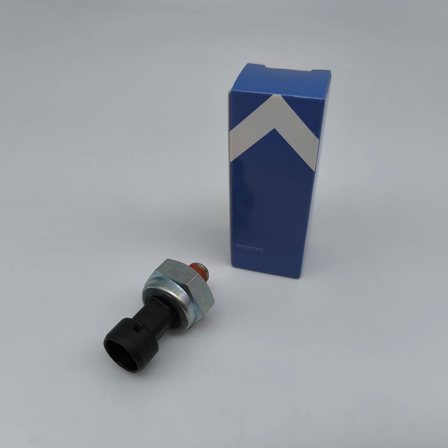 High Quality Oil Pressure Sensor RE167207 WESPC . Suitable for John Deere Engine Code DT466E I530E DT466/530 HT53