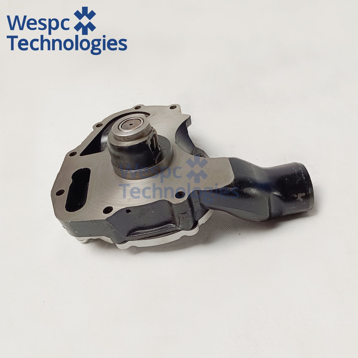 U5MW0194 Cast Iron Engine Water Pump Replacement Spare Part Fits Perkins 1104C 1104D Series Diesel Engine