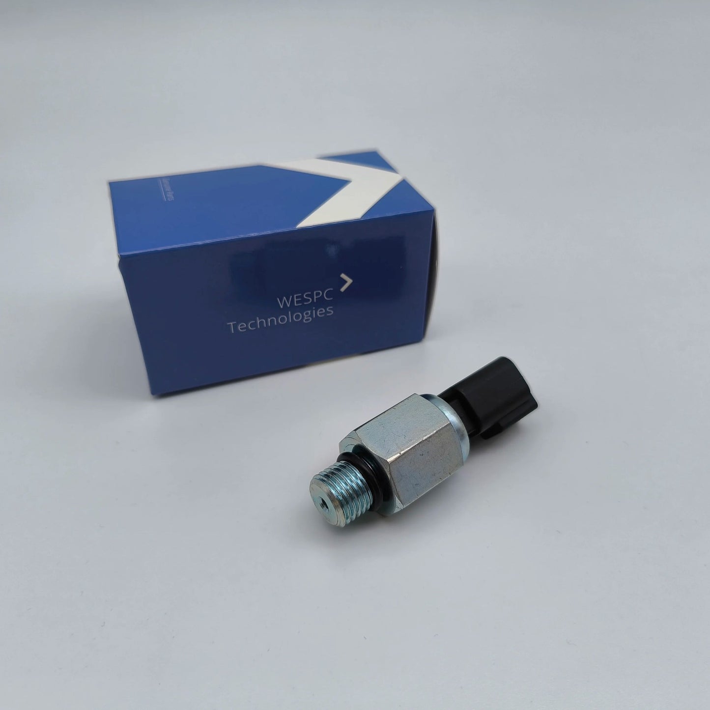 3969395 High quality Oil Pressure Sensor Switch WESPC Suitable for Cummins ISBE ISDE Diesel Engine 2897324