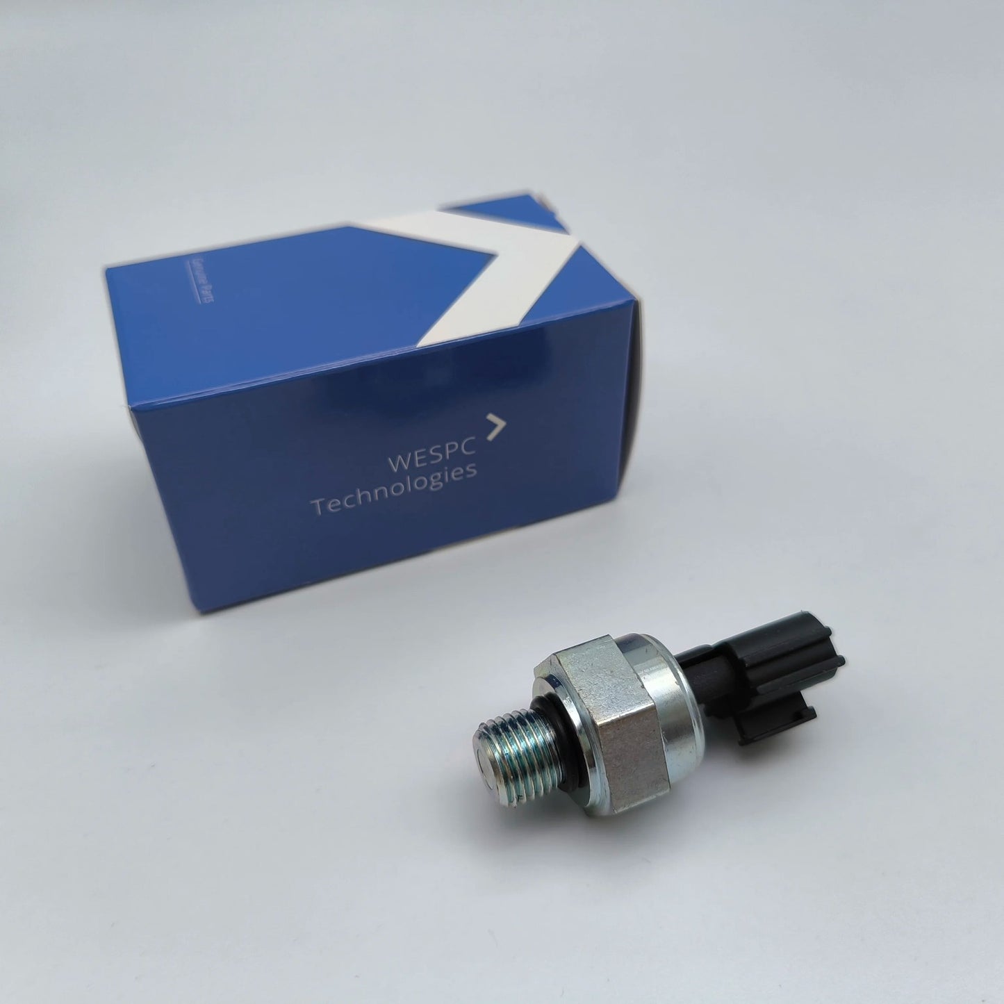 High quality 4436535 4436536 Pressure Sensor Switch WESPC Suitable for Hitachi Excavator ZX200-3 ZX210-3 ZX230-3