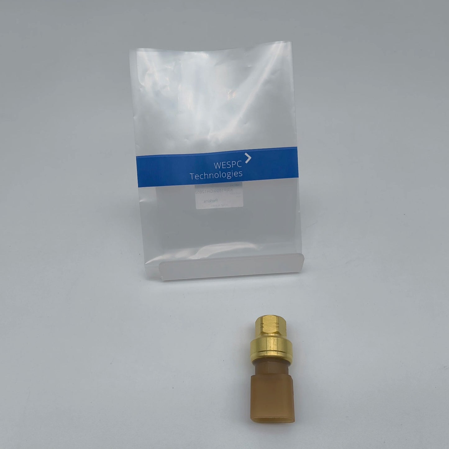 KRP1699 CH12653 Oil Pressure Sensor WESPC Suitable for Perkins Engine 1506D-E88TAG 2206D-E13TA 1506A-E88TAG5 2506TAG3