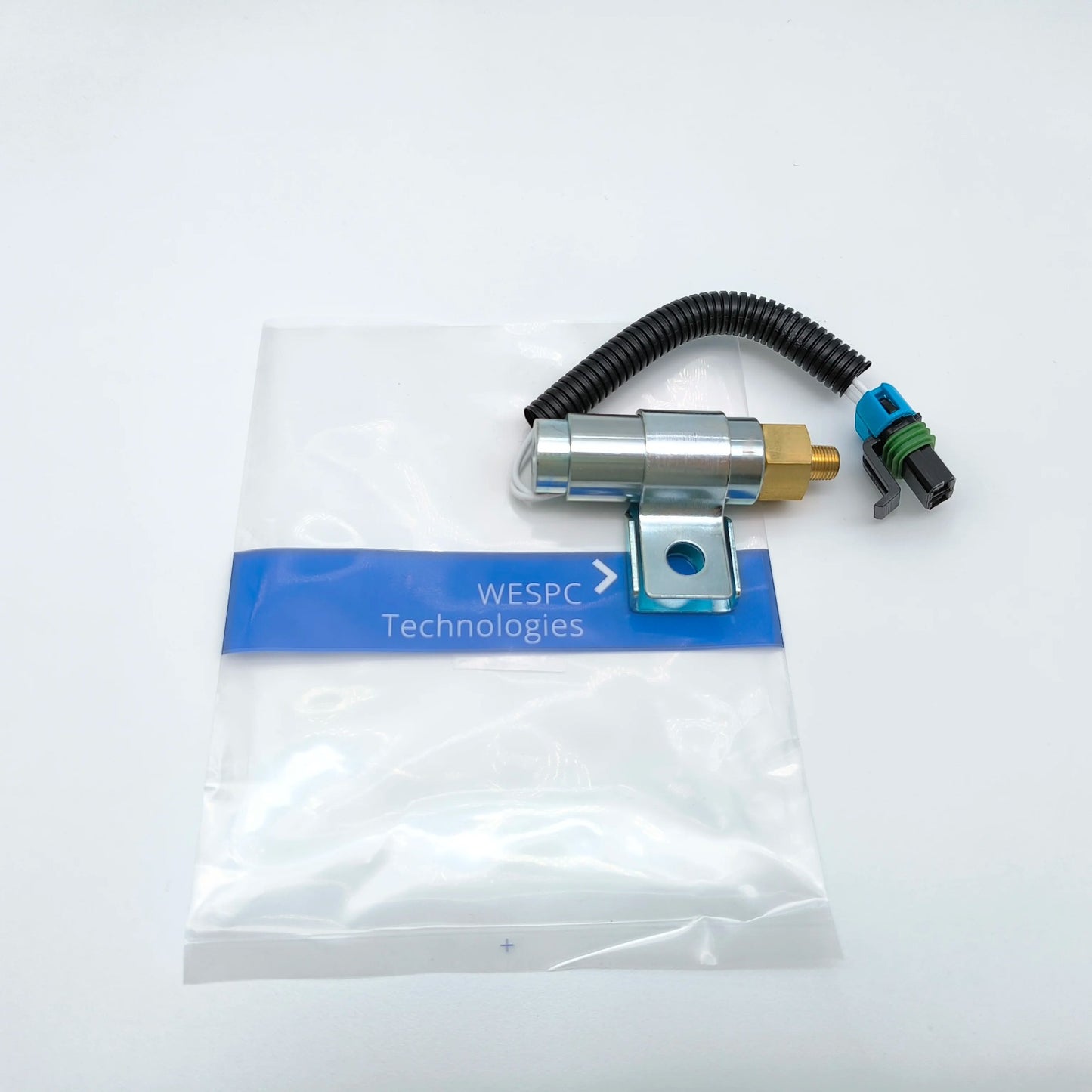 A06-26631-000 Fan Clutch High Temp Solenoid Valve A0626631000 WESPC Suitable for Freightliner