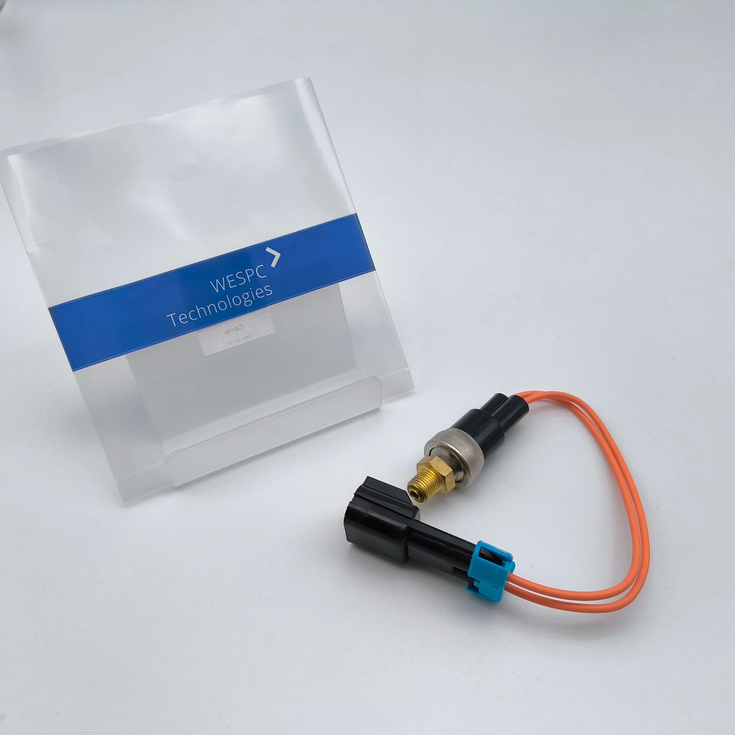 Oil Pressure Switch Sensor 12-00456-00 12-00592-00 WESPC . Suitable for Carrier Transicold Refrigeration Parts Vector 1800 120045600 120059200