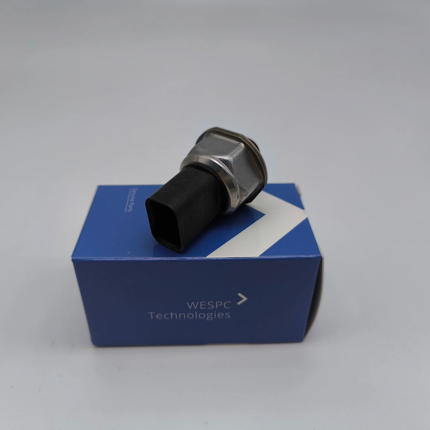 344-7391 3447391 Fuel Rail Pressure Sensor Switch WESPC . Suitable for Caterpillar 303.5e 304e 305.5e 305e 308e 336e