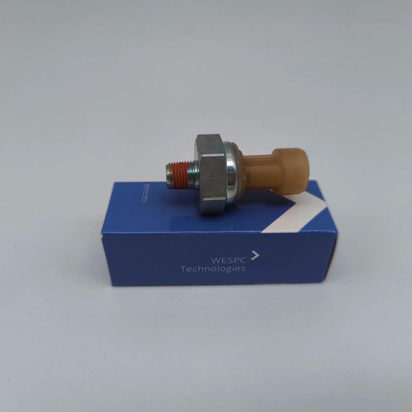 1807369C2 Engine Oil Pressure EOP Sensor WESPC . Suitable for Navistar DT466E I530E DT466 530 HT530 Car Accessories