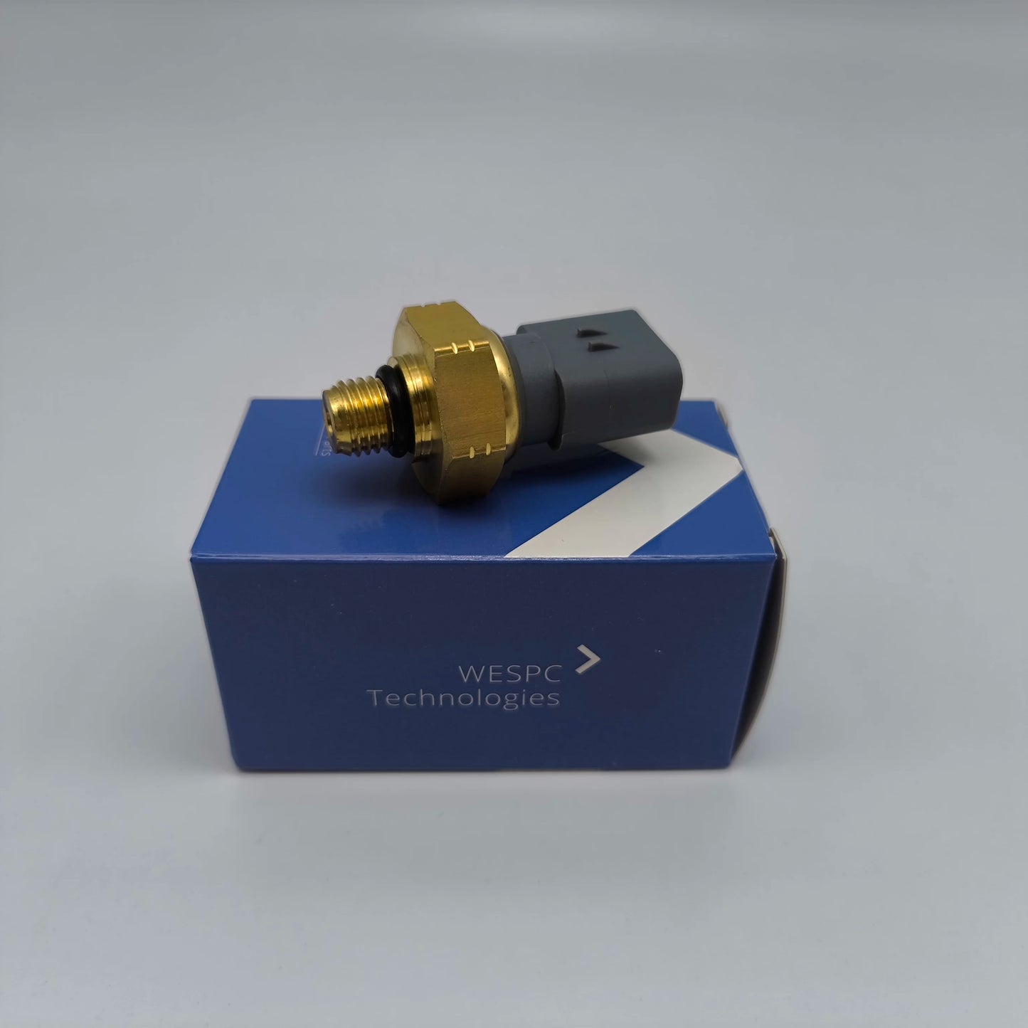 Oil Pressure Sensor 3203060 320-3060 E320D2 320D WESPC . Suitable for Caterpillar CAT C7.1 Engine Excavator Spare Parts