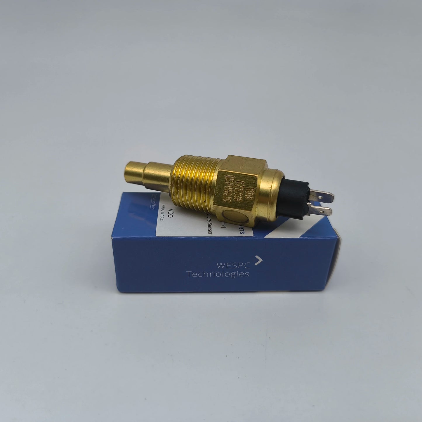 Sensor de temperatura del agua VDO 1/2 NPT Transmisor de interruptor WESPC Adecuado para generador de motor diésel Sensor eléctrico de origen