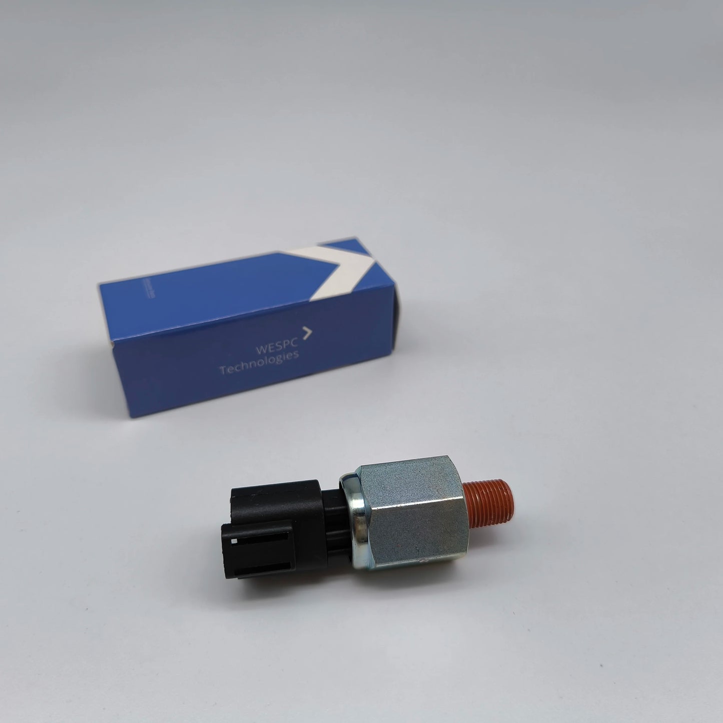 185246290 Oil Pressure Sensor 185246280 10000-12753 Oil Pressure Switch WESPC . Suitable for Perkins Engine 403D-07 404D-22