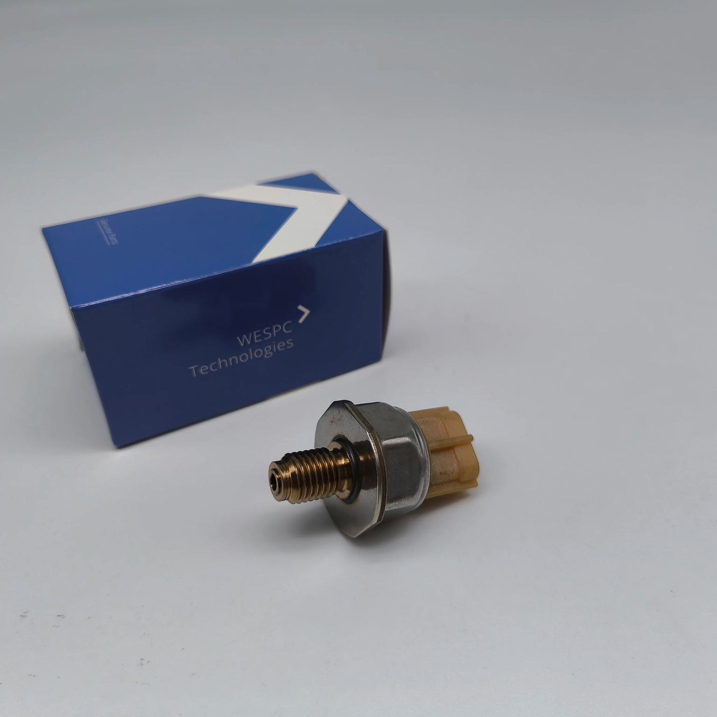 Excavator Pressure Rail Sensor 585-8760 45PP3-7 WESPC . Suitable for CAT 320E 326E 330F 336G
