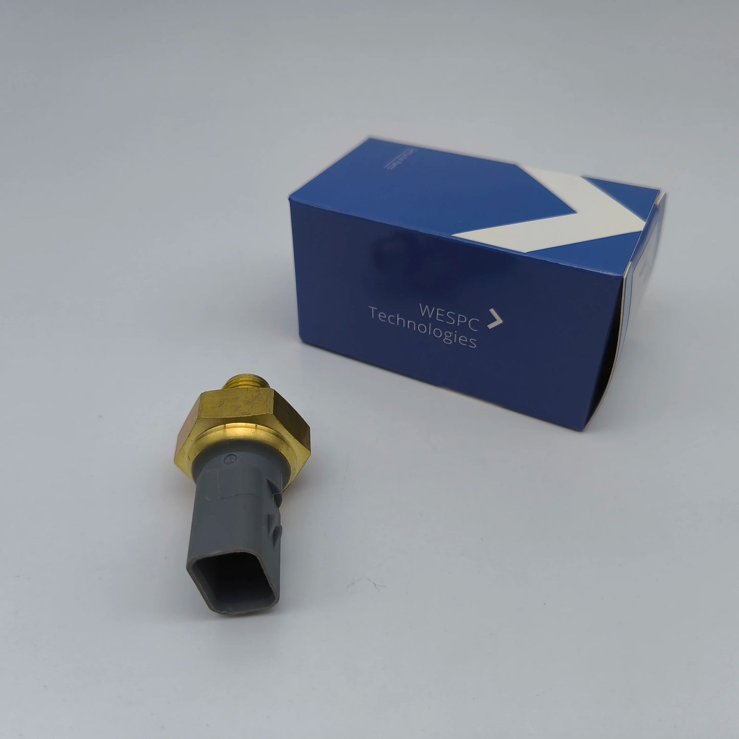 Oil Pressure Sensor T405054 320-3061 WESPC . Suitable for Perkins Caterpillar Cat C13 C15 C18 C32 C4.4 C7 C7.1 C9