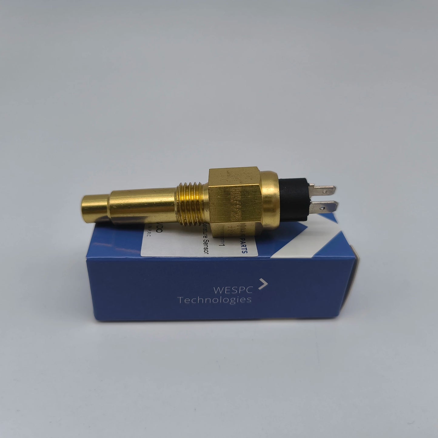 Sensor de temperatura del agua refrigerante M14x1,5 WESPC. Adecuado para camiones Mercedes-Benz Punto de conmutación VDO 100 ℃