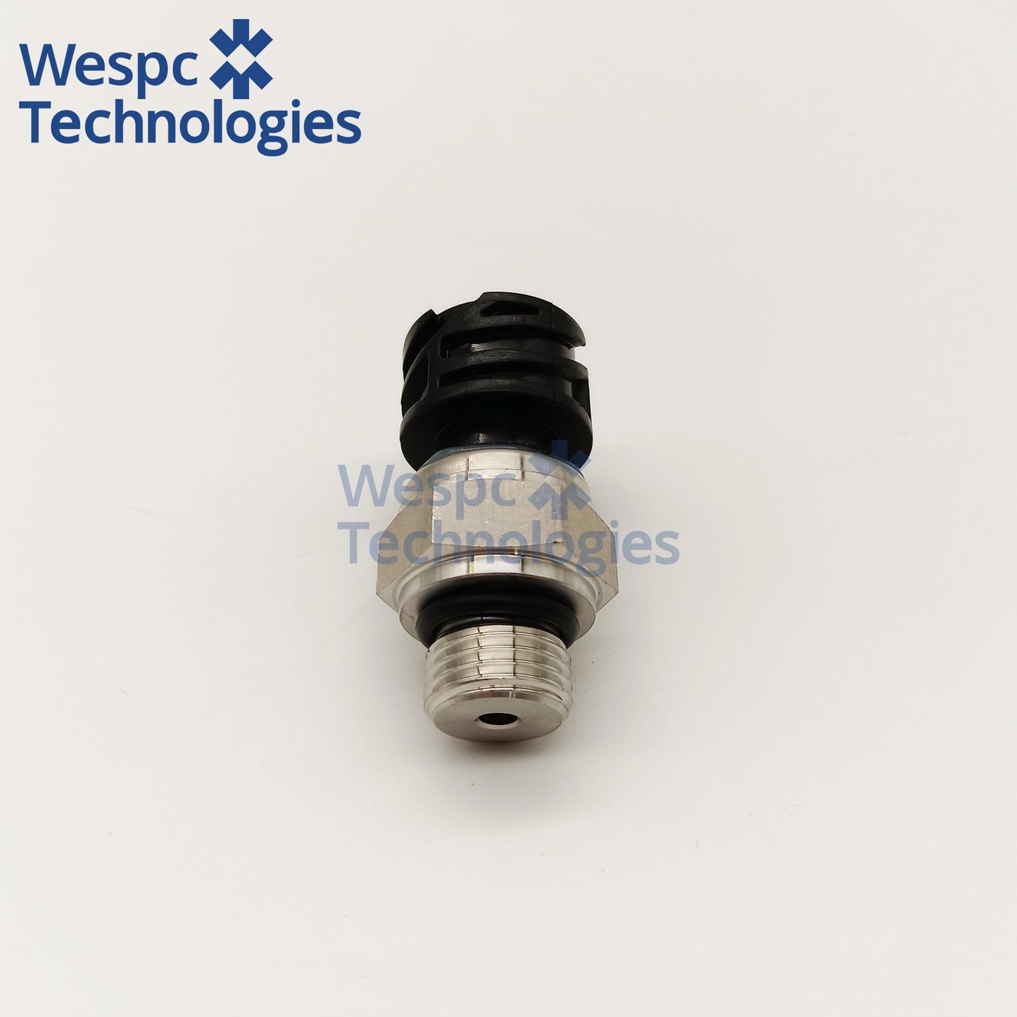 Fuel Oil Pressure Sensor 22899626 Replacement Electrical Spare Part Fits Volvo D11 D12 D13 D16 Engine